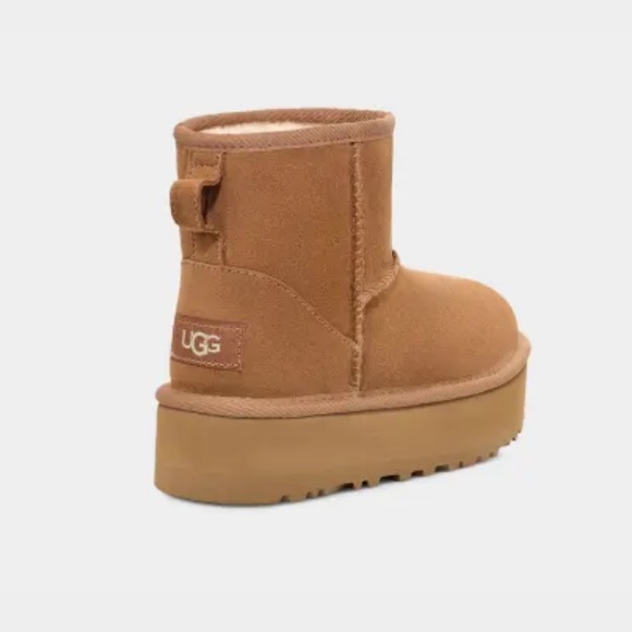 NWT UGG Classic Mini Platform Chestnut Size Y5/Women 6.5 - Picture 4 of 16